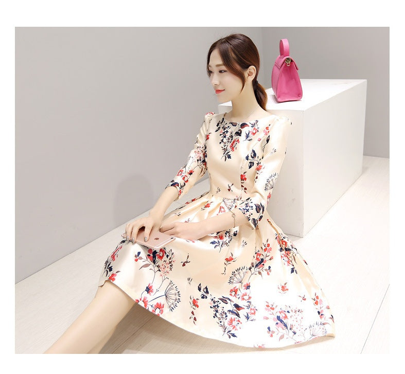 Summer Korean Version Of The New Three-Quarter Sleeve Dress Temperament Base Slim A-Line Skirt